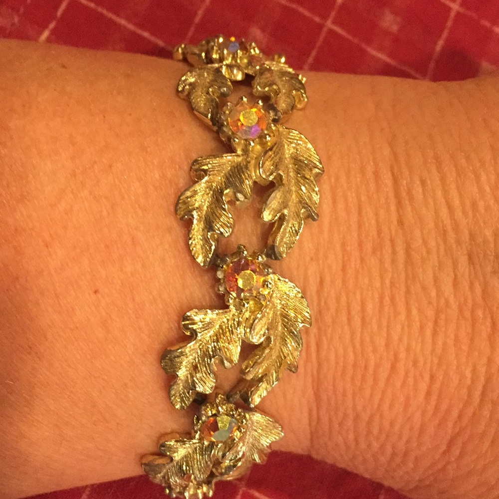 Vintage Bracelet🌺